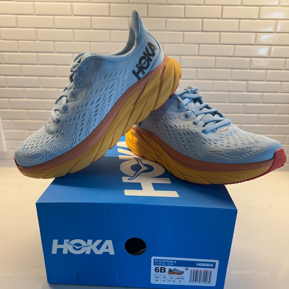 Hoka One One Clifton 8, Size6